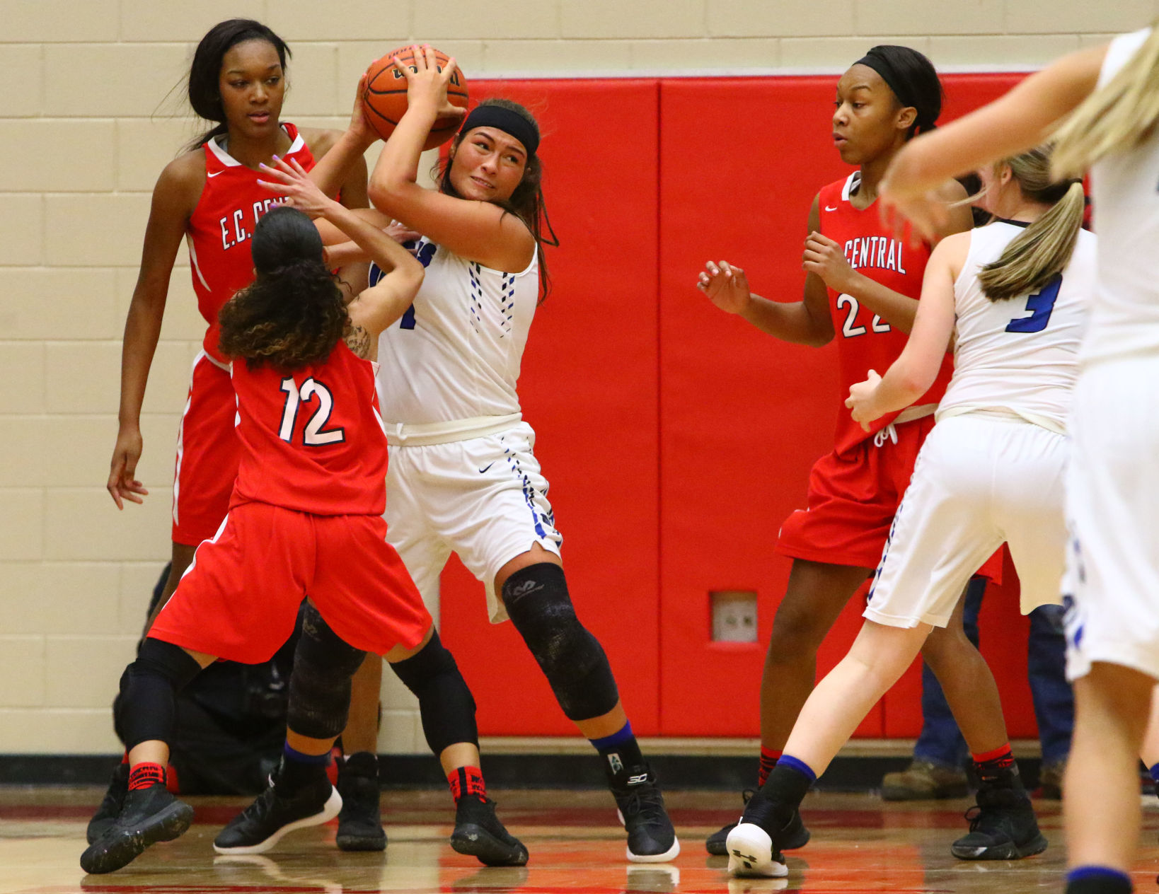 Gallery: Girls Basketball Sectional Finals - E.C. Central vs. Lake Central